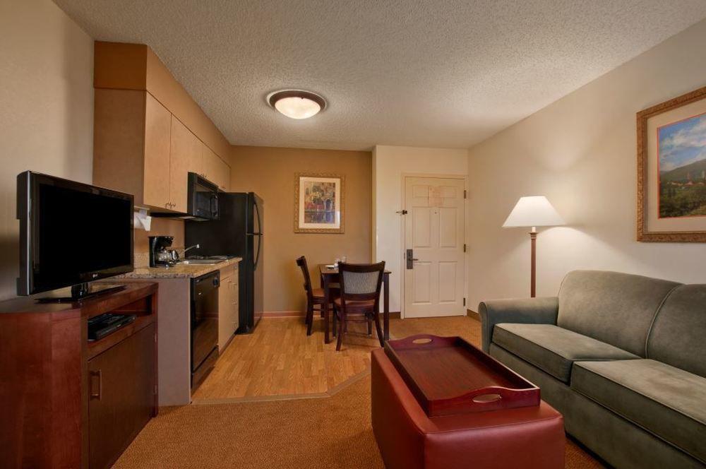 Hotel Homewood By Hilton South